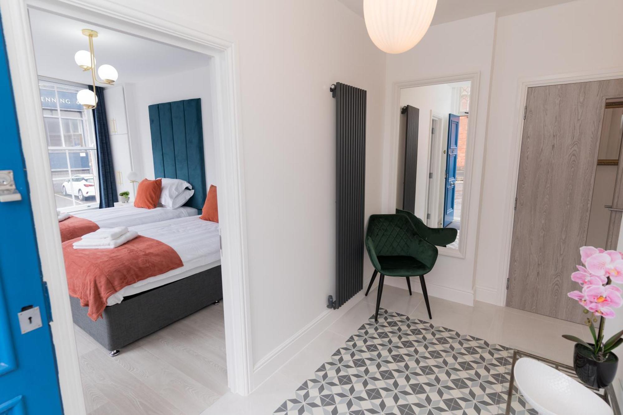 Апартаменты Luxurious 2 Bed Birmingham House Free Parking - Sleeps 6 Экстерьер фото